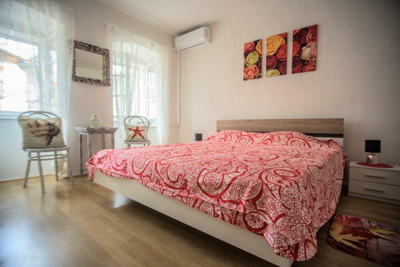Apartment Dolores Cres Zewnętrze zdjęcie